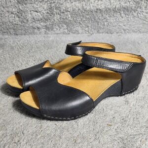 Dansko Black Leather Wedge‎ Sandals Adjustable Strap Women EU 38 7.5-8